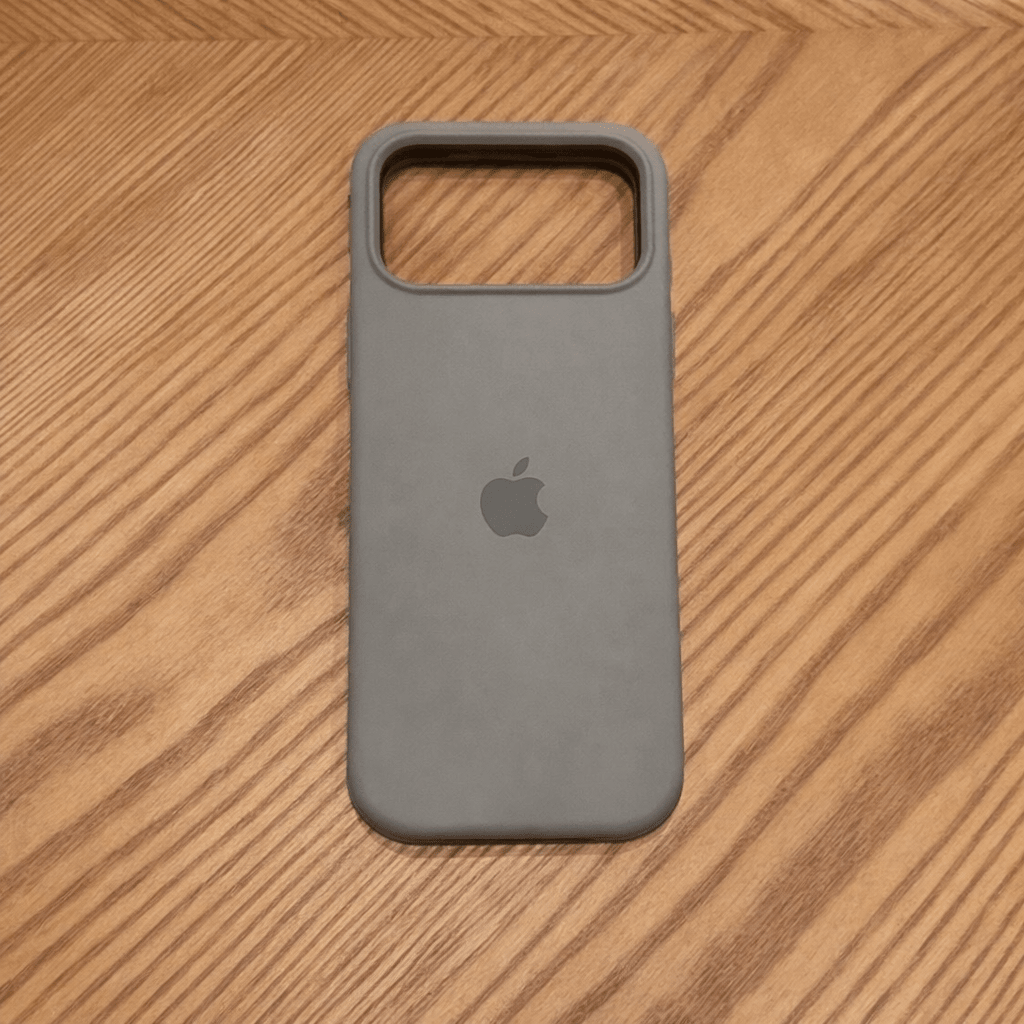 Coque en Silicone Compatible MagSafe avec Surface Douce au Toucher pour iPhone