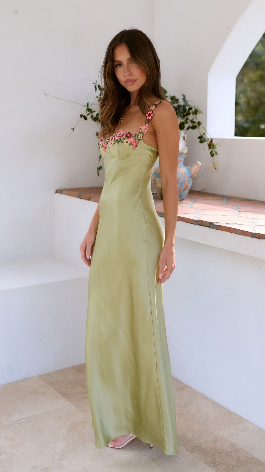 Robe Maxi Brodée Florale de Fête