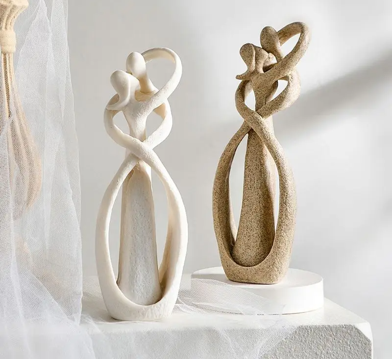 Amour Éternel | Figurine Abstraite | Cadeau Unique | Étreinte Éternelle