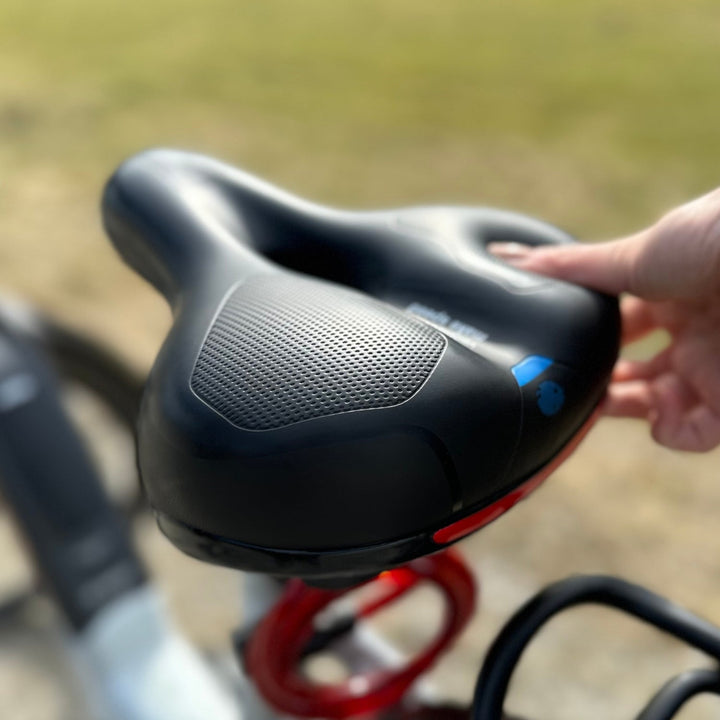 Siège de vélo CloudComfort Pro | Mousse à mémoire de forme soulageant la pression | Noir
