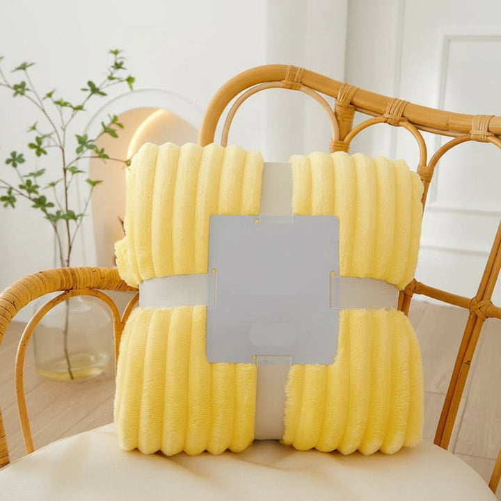 Couverture en Flanelle Polaire Large avec Motif Rayé