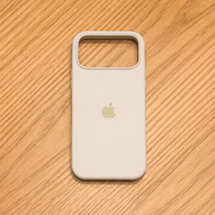 Coque en Silicone Compatible MagSafe avec Surface Douce au Toucher pour iPhone