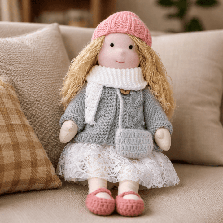 Poupée Waldorf Artisanale Fabriquée en Coton pour un Jeu Créatif