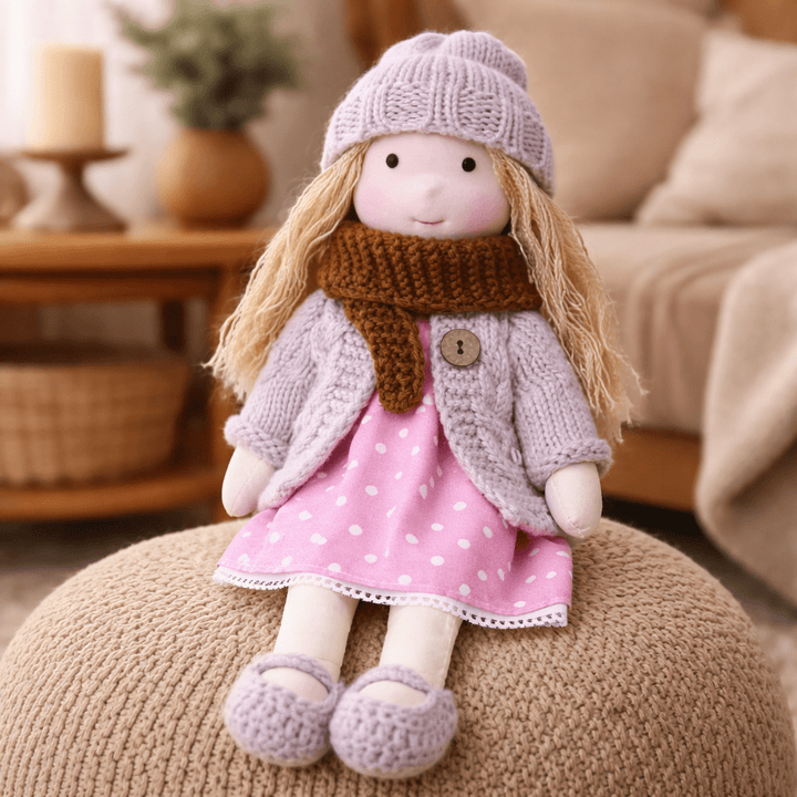 Poupée Waldorf Artisanale Fabriquée en Coton pour un Jeu Créatif