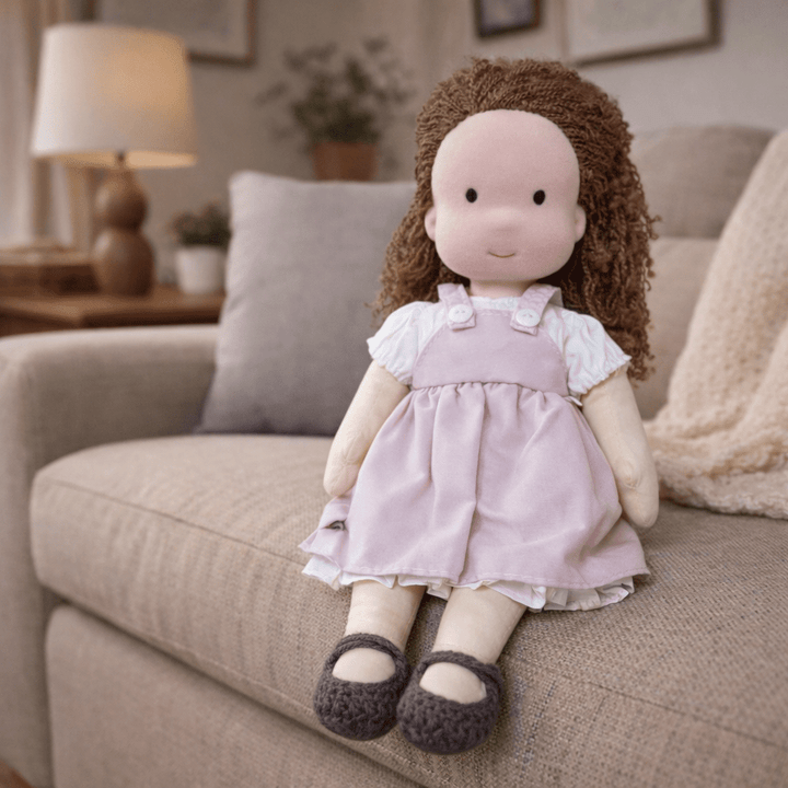 Poupée Waldorf Artisanale Fabriquée en Coton pour un Jeu Créatif