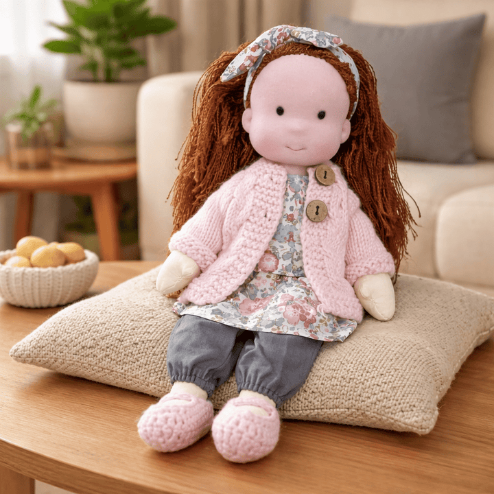 Poupée Waldorf Artisanale Fabriquée en Coton pour un Jeu Créatif