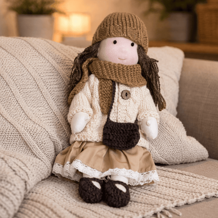 Poupée Waldorf Artisanale Fabriquée en Coton pour un Jeu Créatif