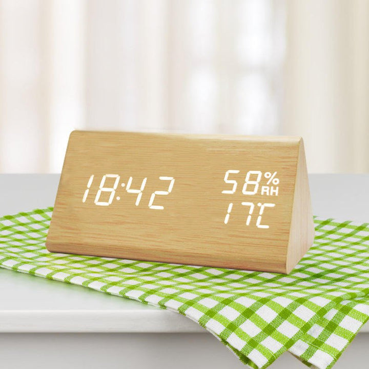 Horloge Numérique en Bois Simple avec Affichage de Température et Contrôle de Lumière
