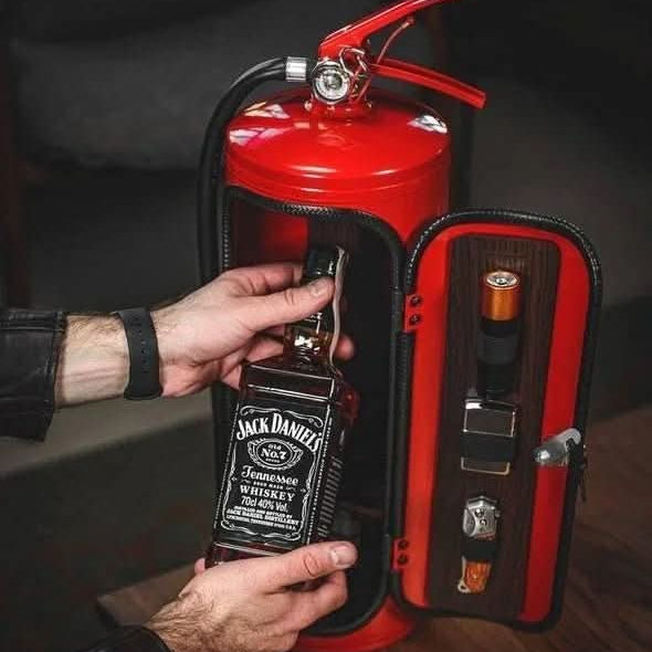 Bar Mini Discret – Rangement Compact pour Boissons Conçu comme un Extincteur