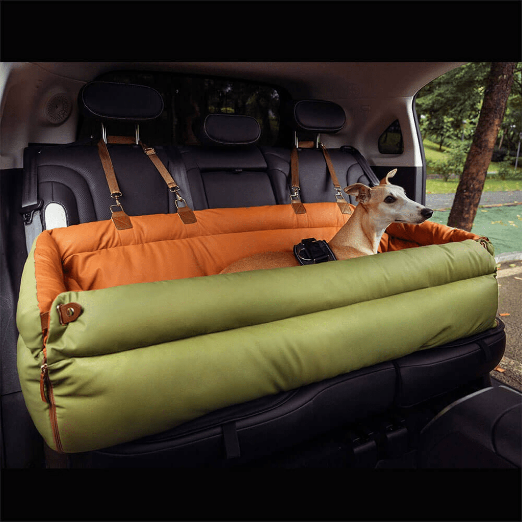 Grand Coussin de Siège de Voiture pour Chien en Cuir Synthétique avec Finition Élégante et Support Antidérapant
