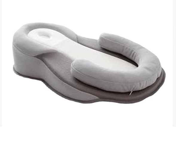 Coussin Ergonomique pour Bébé – Solution de Sommeil Sûre pour Nourrissons