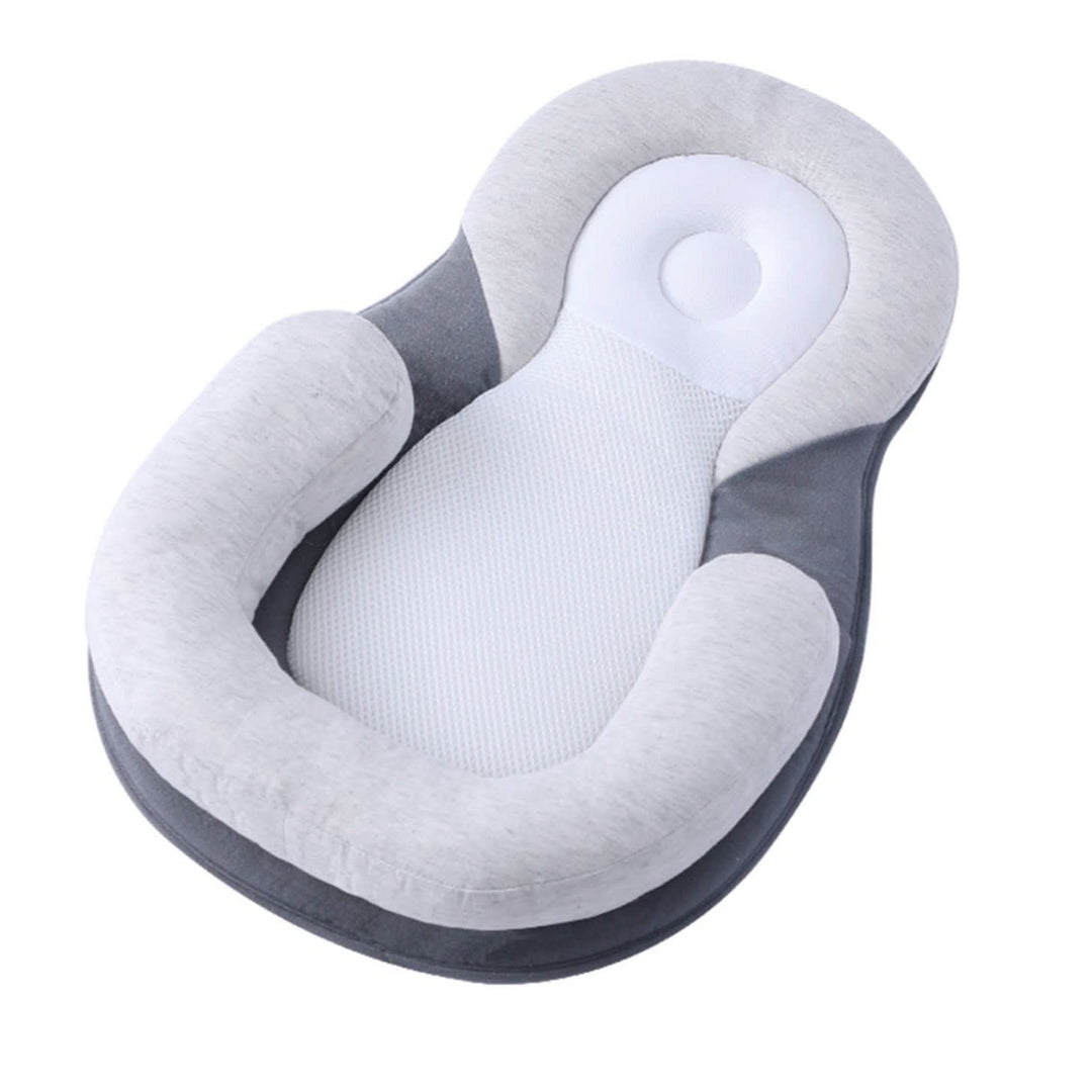 Coussin Ergonomique pour Bébé – Solution de Sommeil Sûre pour Nourrissons
