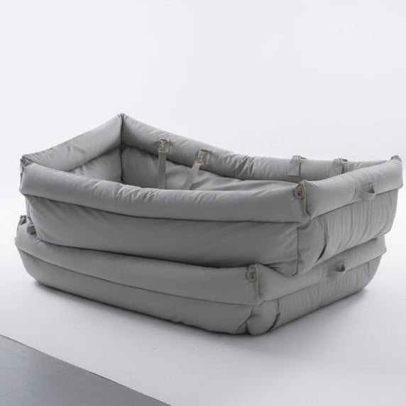 Grand Coussin de Siège de Voiture pour Chien en Cuir Synthétique avec Finition Élégante et Support Antidérapant