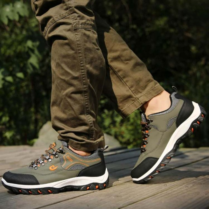 Chaussures de randonnée orthopédiques pour confort et soutien
