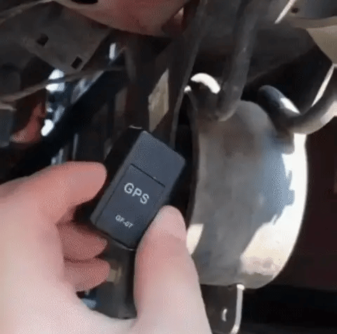 Traceur GPS Compact pour Suivi Sécurisé