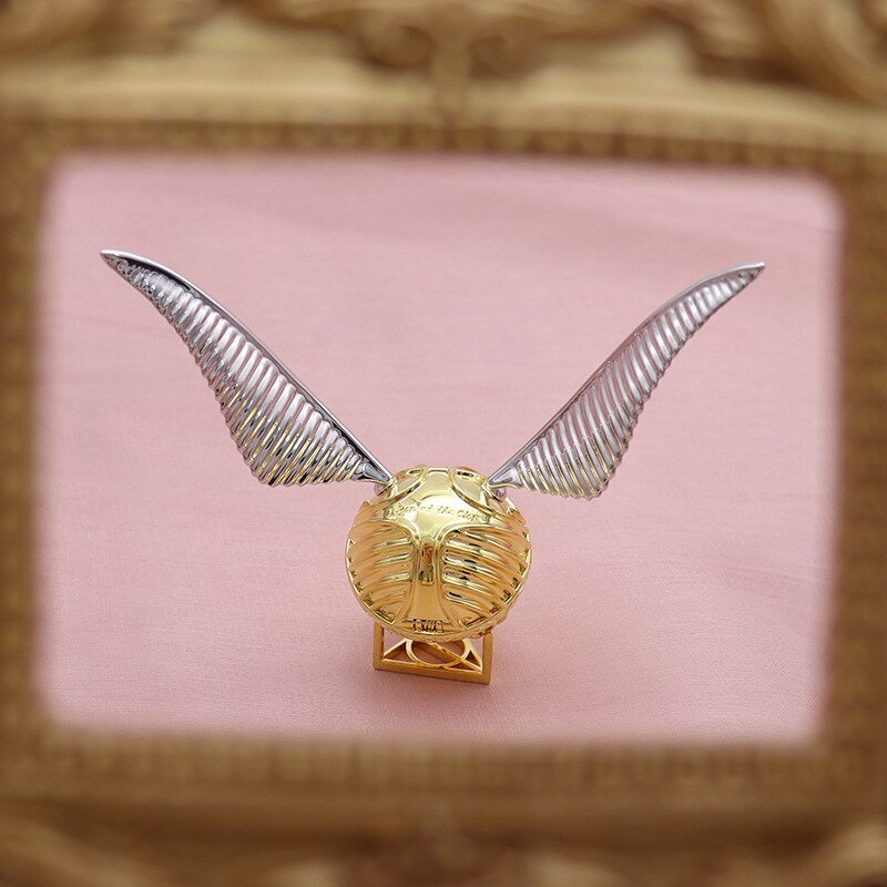 Boîte à Anneau en Or Plaqué 18k avec Design Mobile | Bijoux de Luxe
