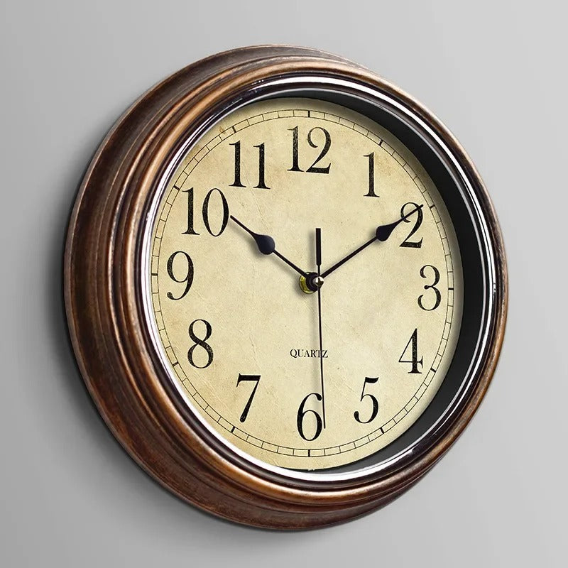Horloge Murale en Bois Classique avec Mécanisme Silencieux