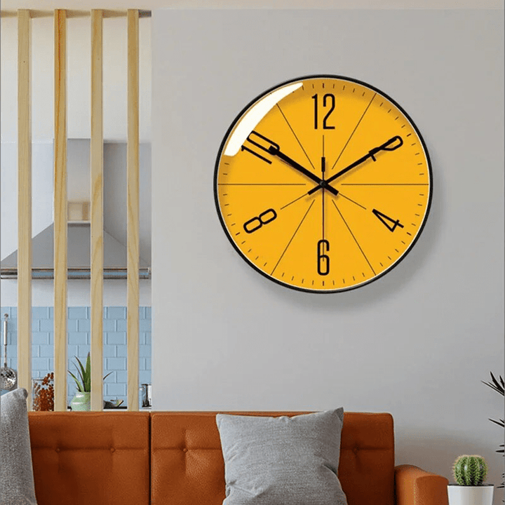 Horloge Murale de Style Nordique – Précise et Élégante pour Tous les Intérieurs