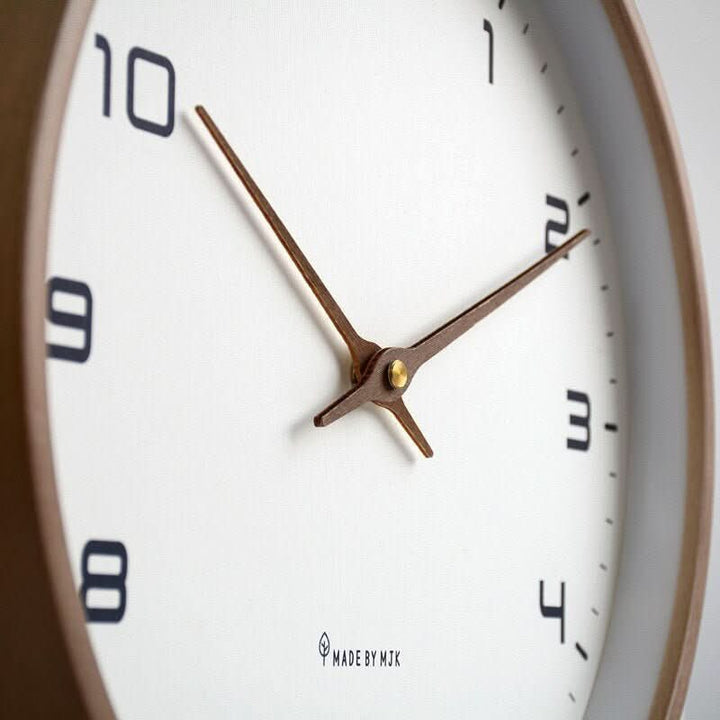 Horloge Murale en Bois – Design Scandinave Serein pour Espaces de Vie Tranquilles
